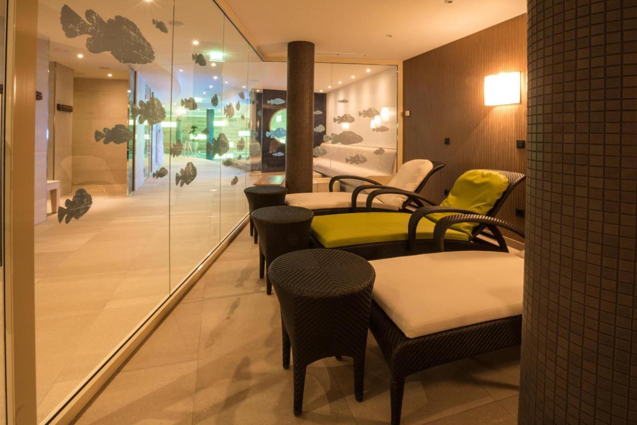 Am & 4* Binz